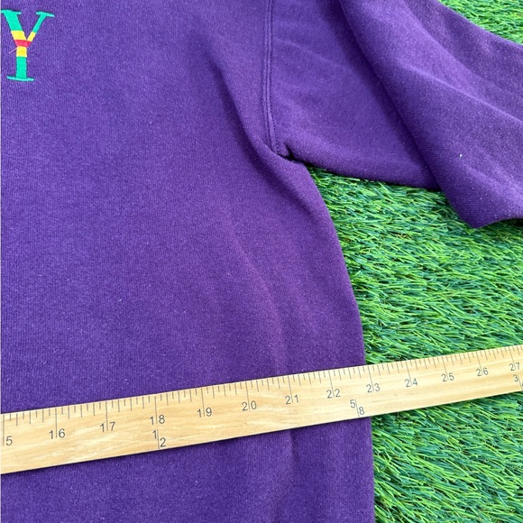 Vintage 90s Disney Mickey & Co Purple Crewneck Sweatshirt XL Mens-Worn In Faded - Picture 7 of 7